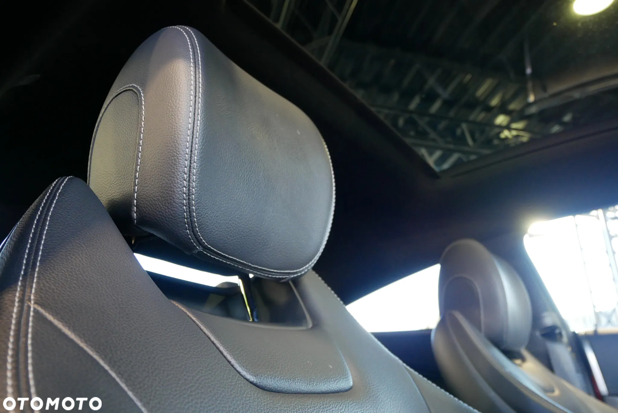 Mercedes-Benz Klasa C 200 4-Matic 9G-TRONIC - 30