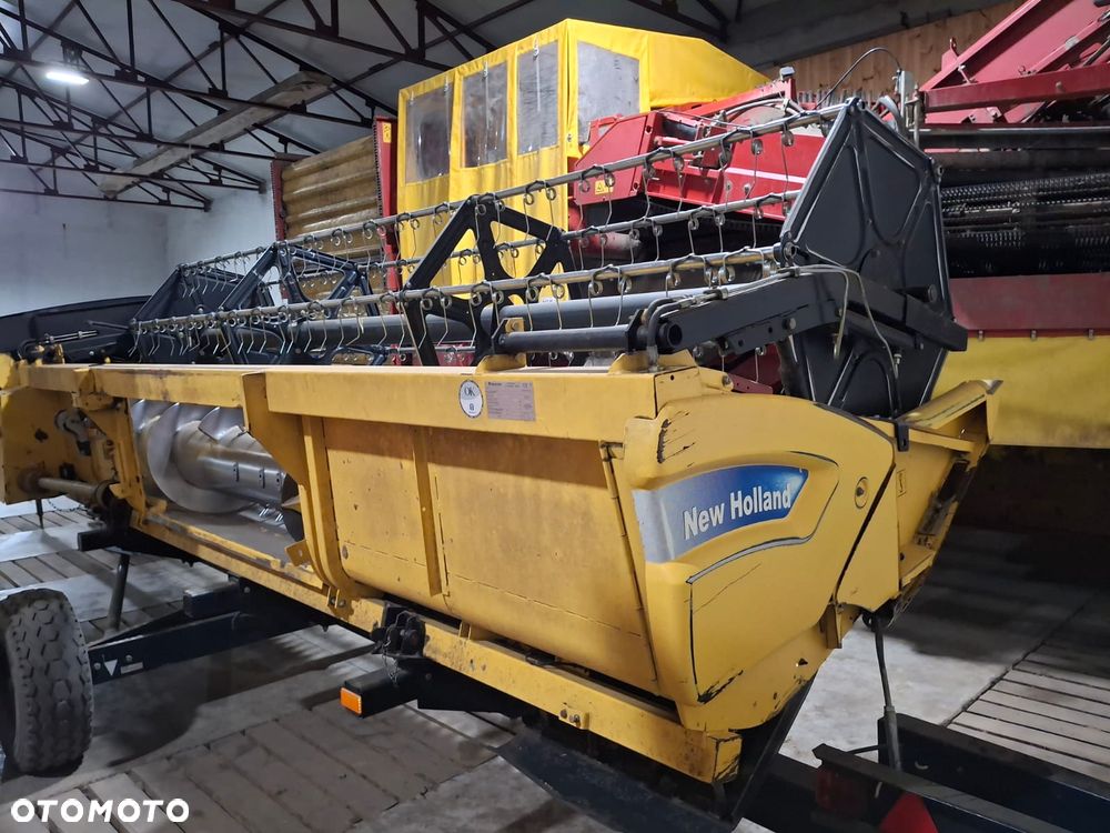 New Holland CS540 - 12