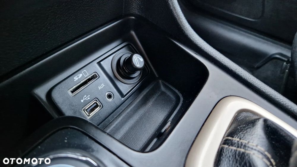 Jeep Cherokee 2.0 MJD Active Drive I Longitude - 13