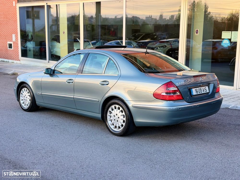 Mercedes-Benz E 220 CDI Elegance - 15