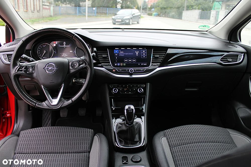 Opel Astra - 18