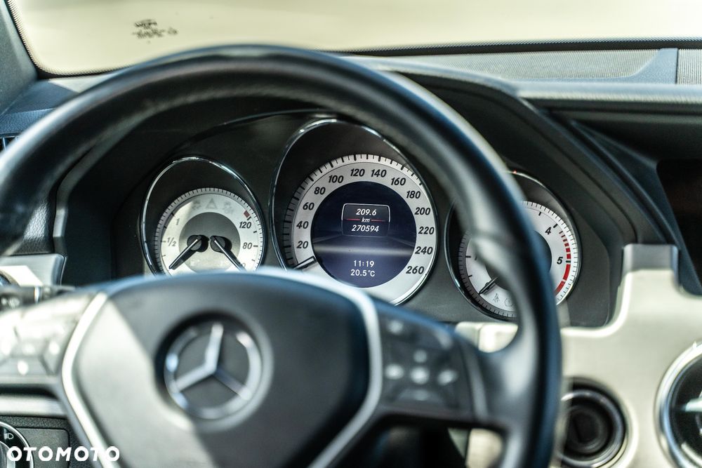 Mercedes-Benz GLK 220 CDI BlueEff - 13