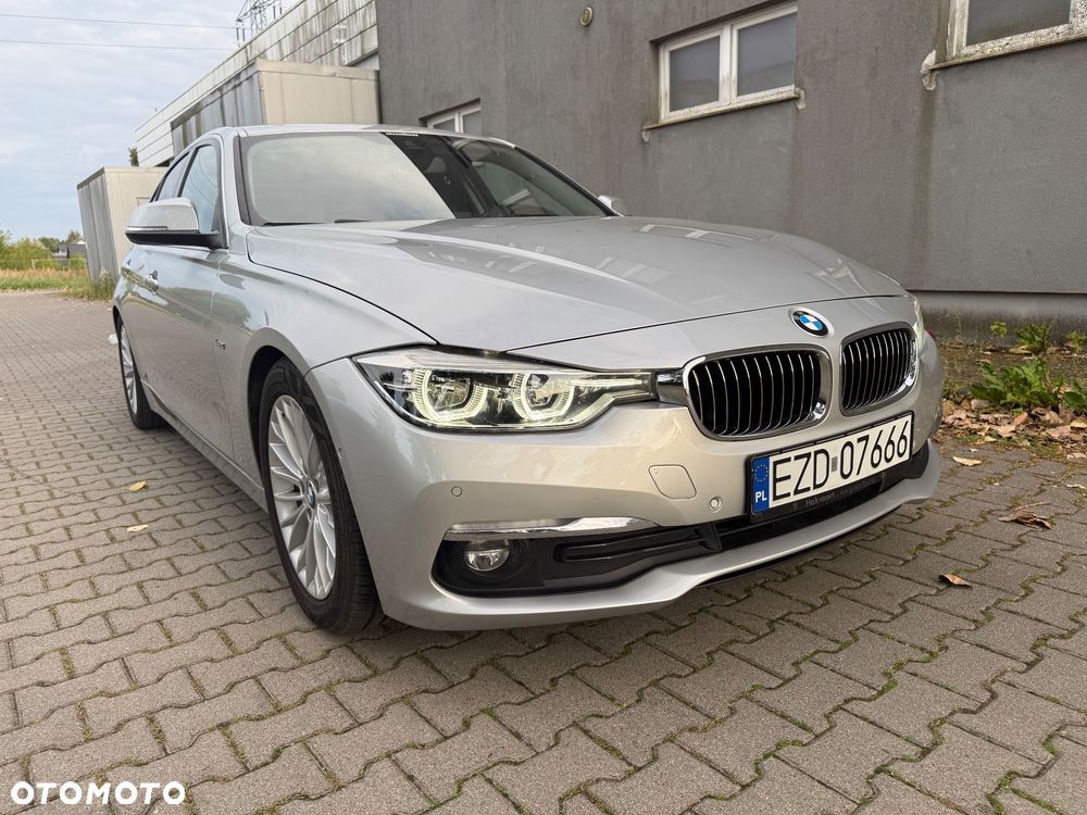 BMW Seria 3 320d Luxury Line - 1
