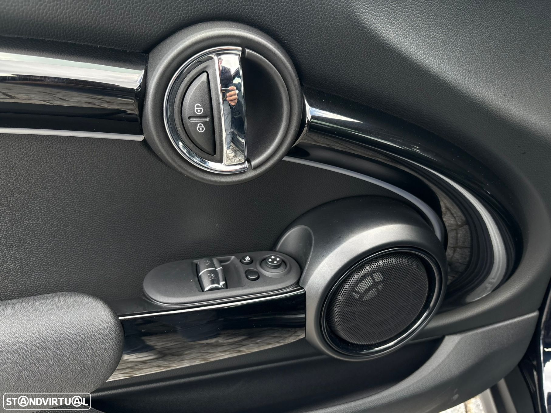 MINI 3 Portas Cooper SE Premium Yours - 19