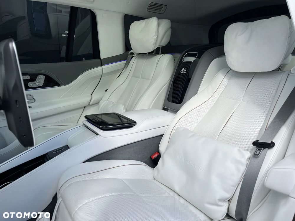 Mercedes-Benz Maybach GLS - 20