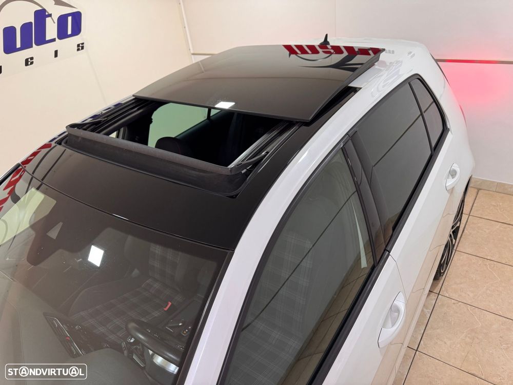 VW Golf 2.0 TSi GTi DSG Performance - 6