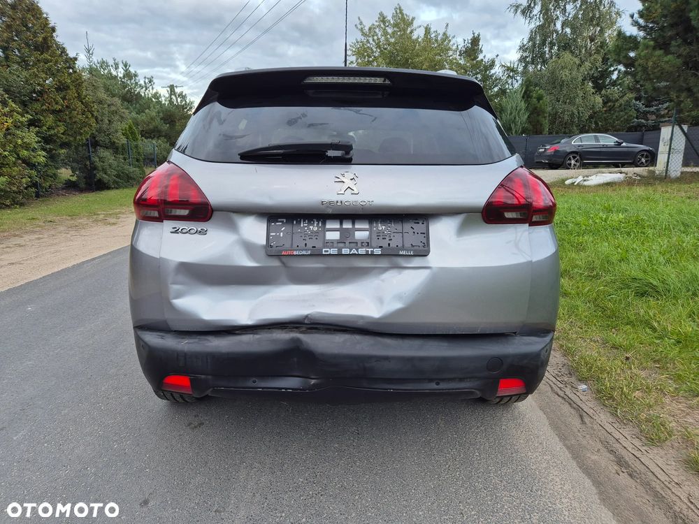 Peugeot 2008 ver-puretech-100-style-s-s-bvm6 - 5