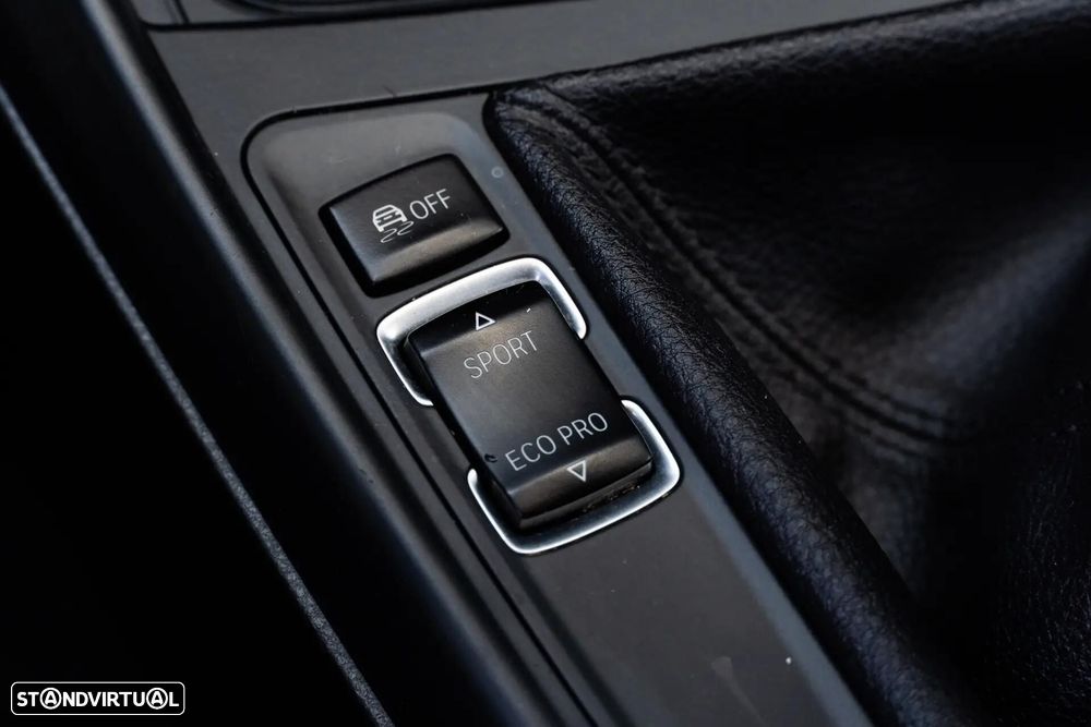 BMW 116 d Line Sport Shadow - 19