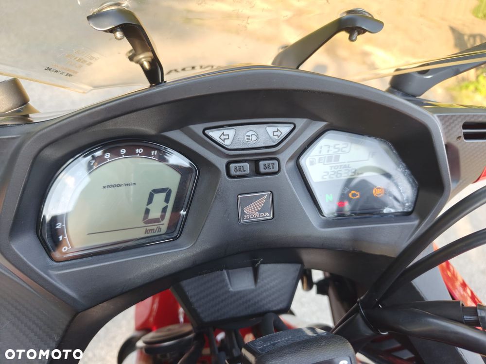 Honda CBR - 6