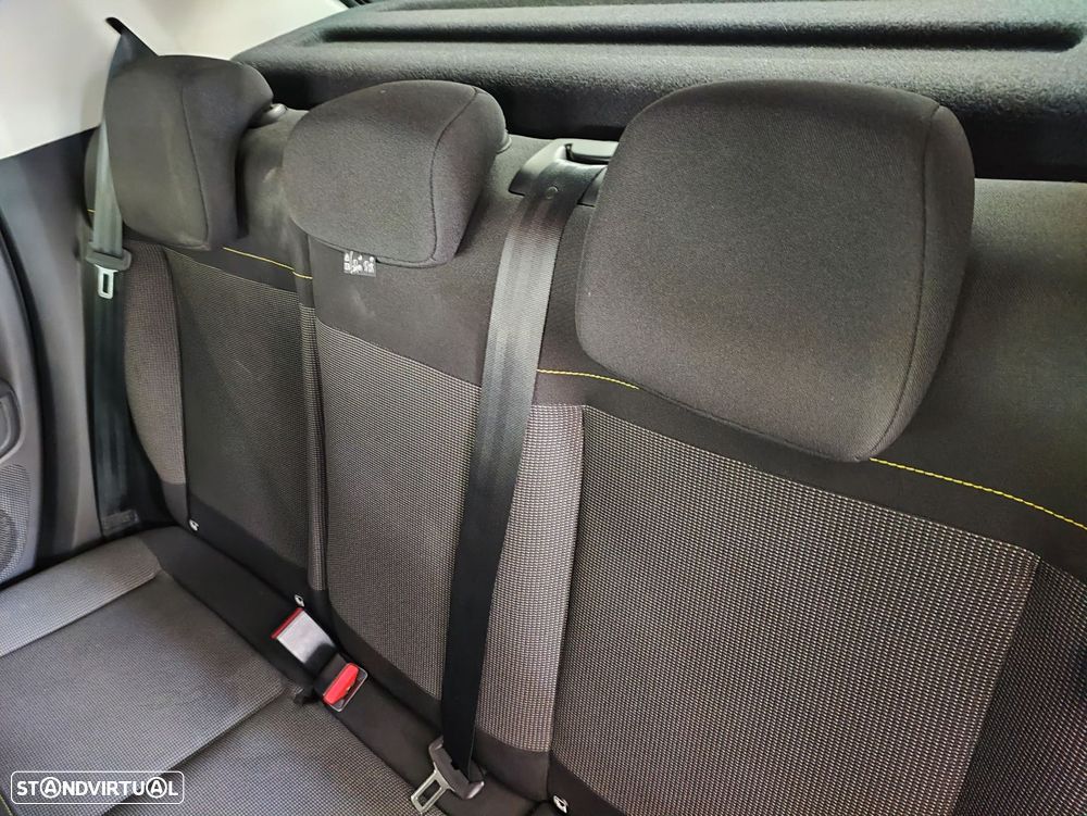 Citroën C3 1.2 PureTech Max - 31