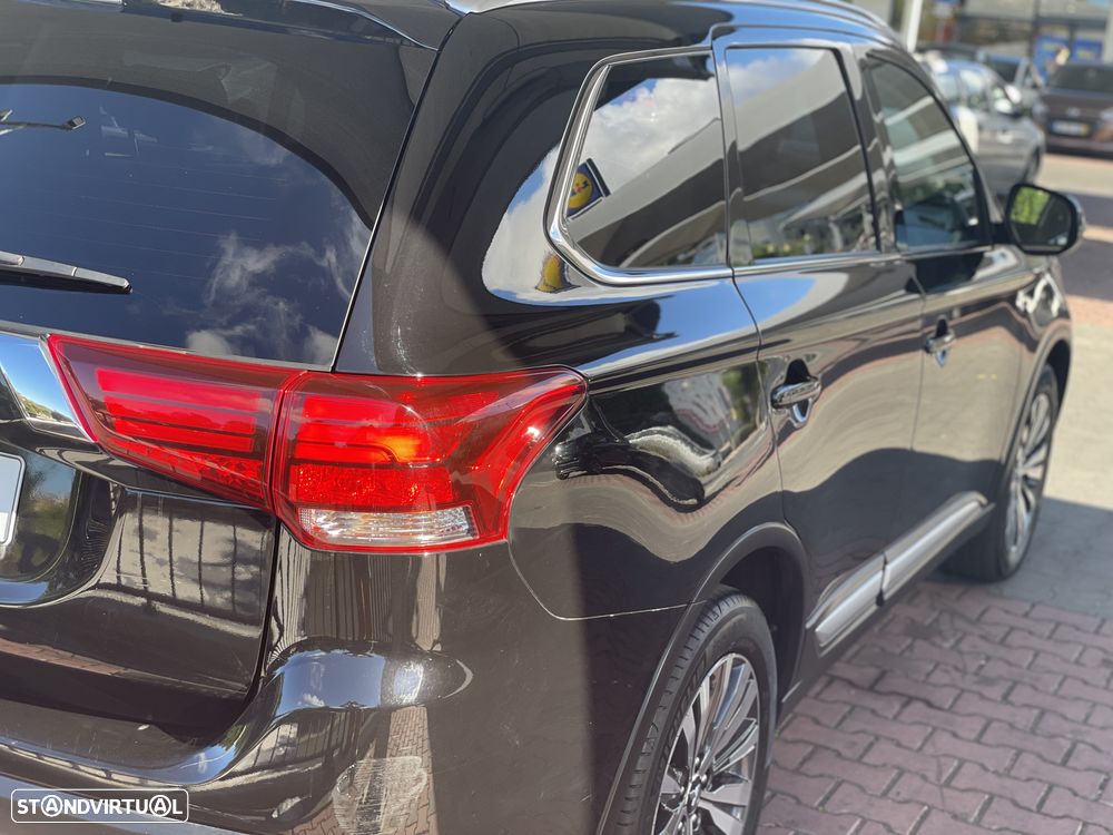 Mitsubishi Outlander 2.0 Kaiteki CVT - 8