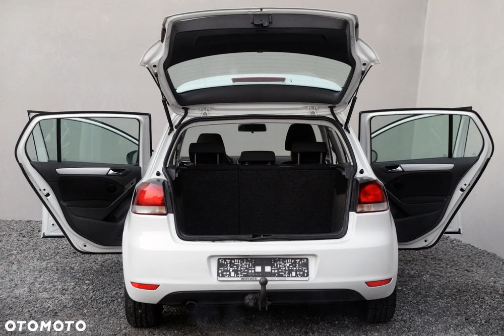 Volkswagen Golf 1.6 TDI BlueMotion Technology Trendline - 24