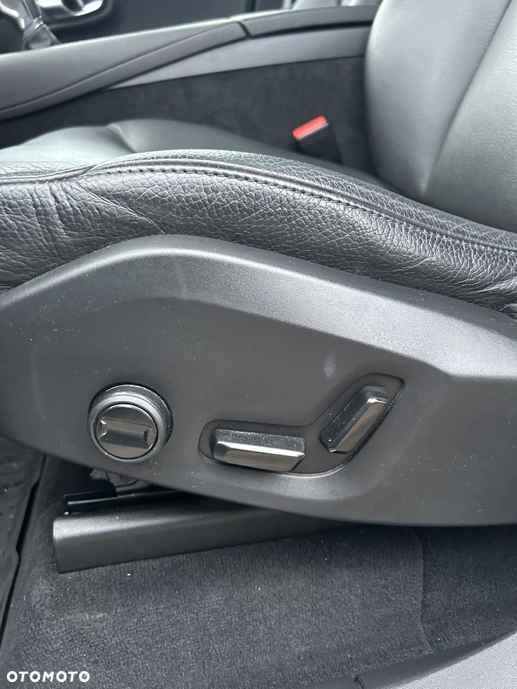 Volvo XC 90 T6 AWD Inscription 7os - 24