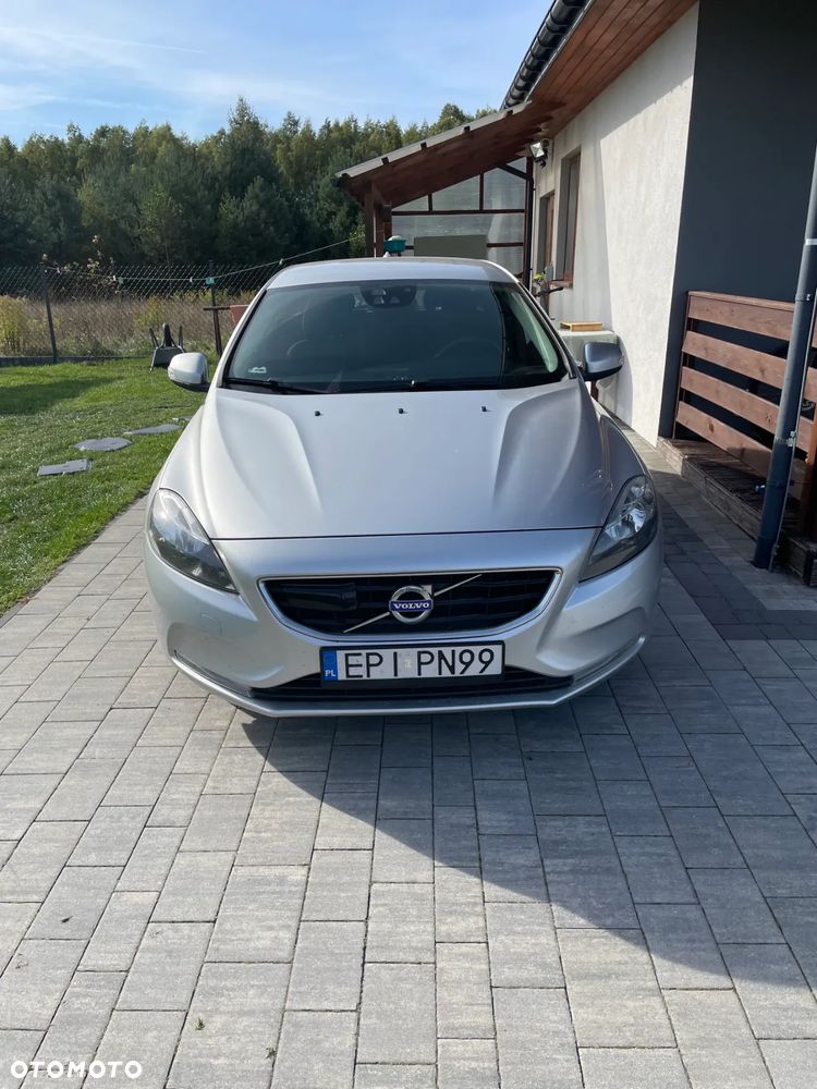 Volvo V40 T2 - 11