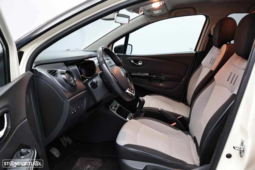 Renault Captur 0.9 TCE Exclusive - 22
