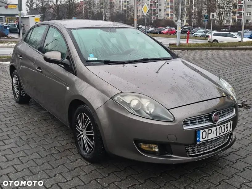 Fiat Bravo 1.9 Multijet Estiva Blue&Me - 2