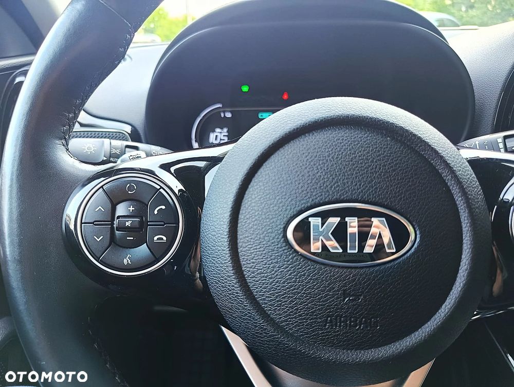 Kia Soul 64kWh L - 24