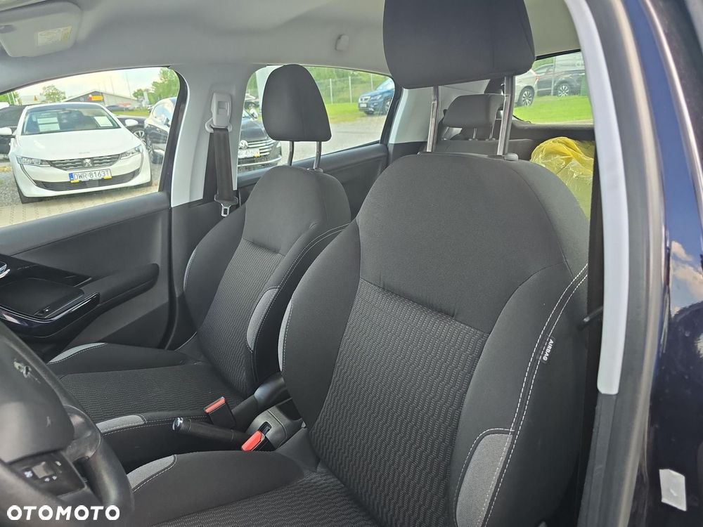 Peugeot 208 1.6 BlueHDi Active - 11