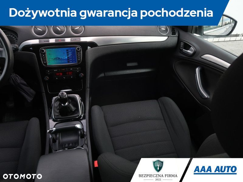 Ford S-Max - 9