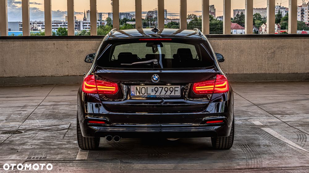 BMW Seria 3 320d Sport Line - 7