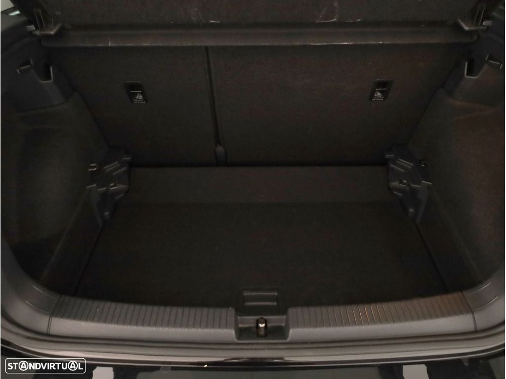 VW T-Cross 1.0 TSI Life DSG - 17