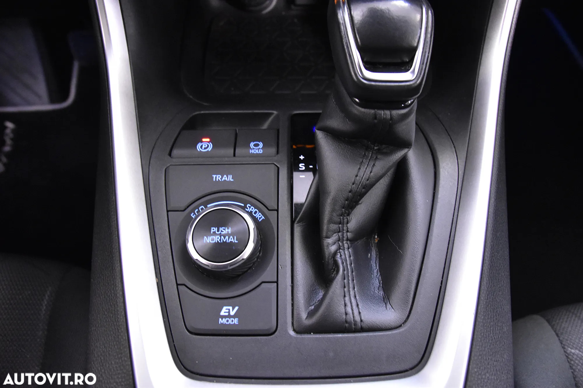 Toyota RAV4 - 17