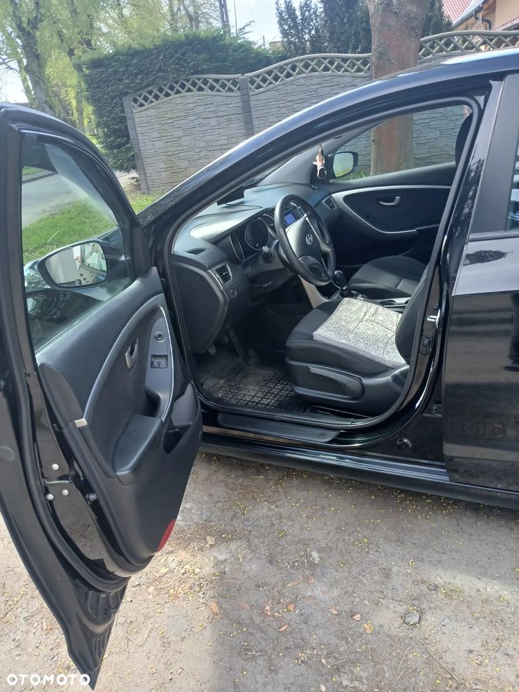 Hyundai i30 1.4 Classic - 9