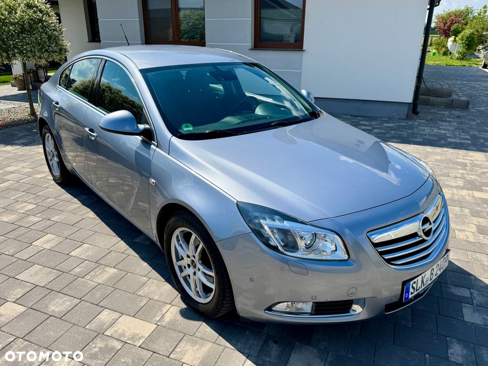 Opel Insignia - 25