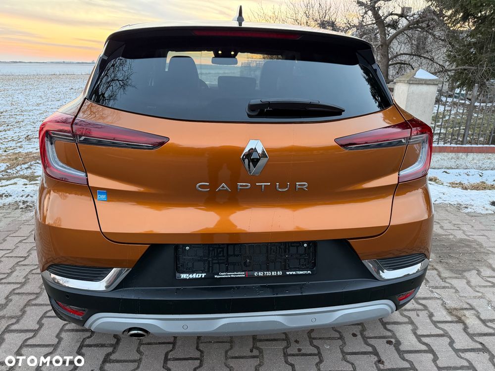 Renault Captur - 12