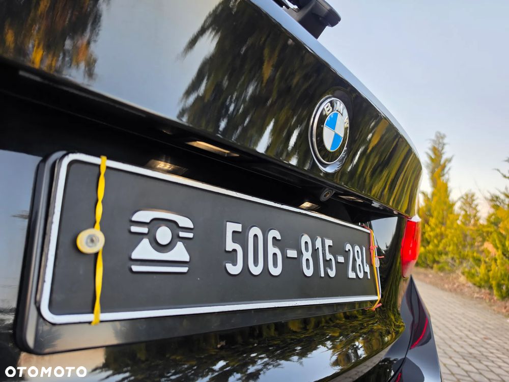 BMW Seria 3 318d Edition M Sport Shadow - 14