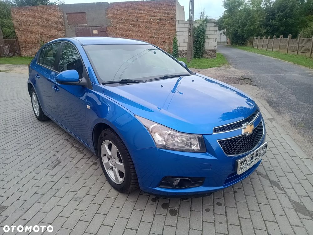 Chevrolet Cruze - 1