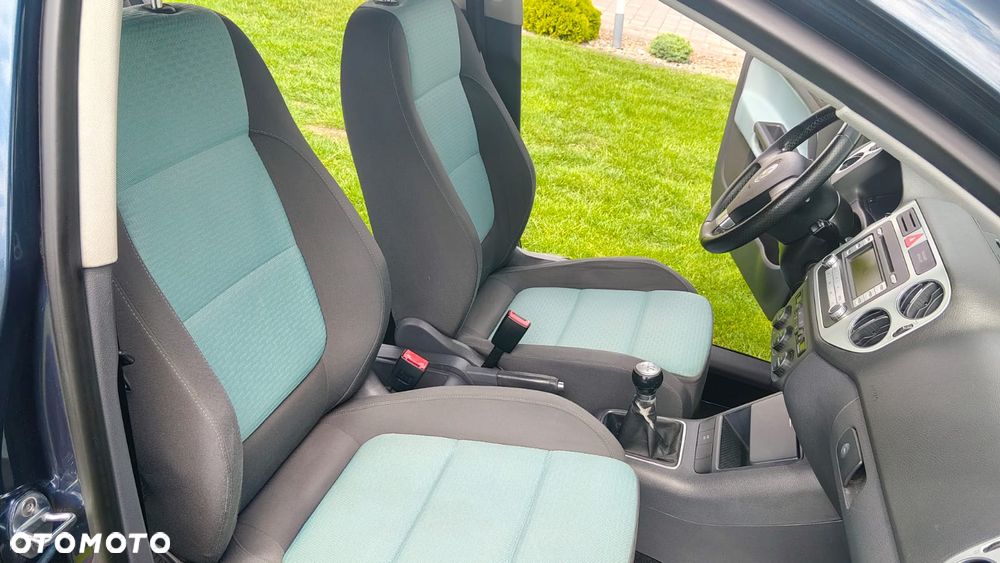 Volkswagen Golf Plus 1.6 CrossGolf - 25