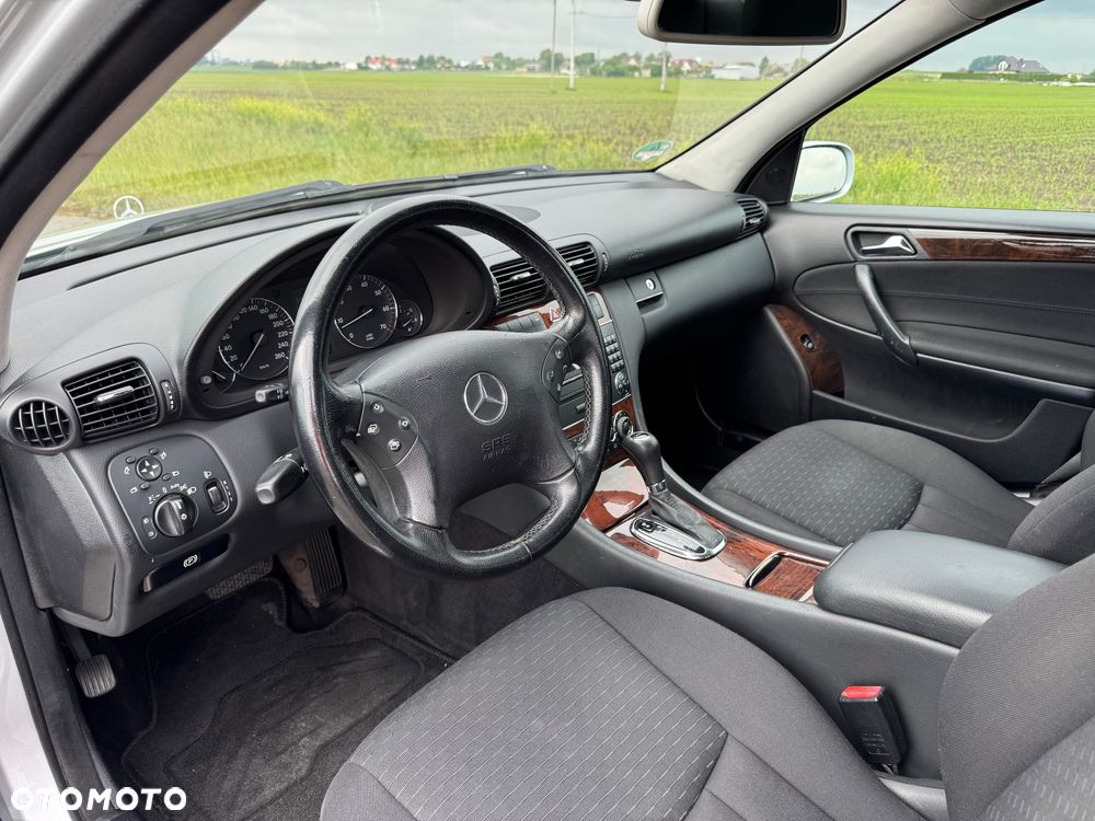 Mercedes-Benz Klasa C 200 Kompressor Automatik Elegance - 22