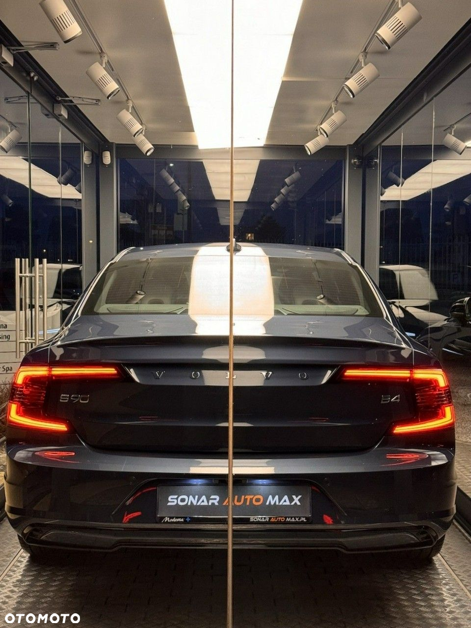 Volvo S90 - 4