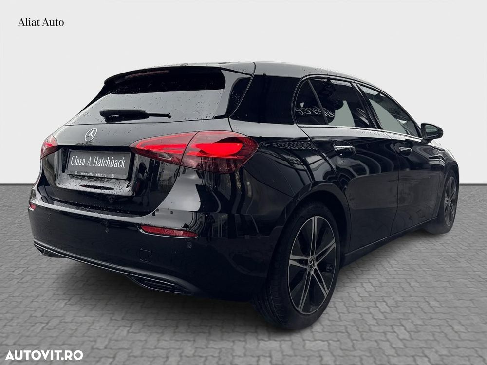 Mercedes-Benz A 180 MHEV 7G-DCT - 4