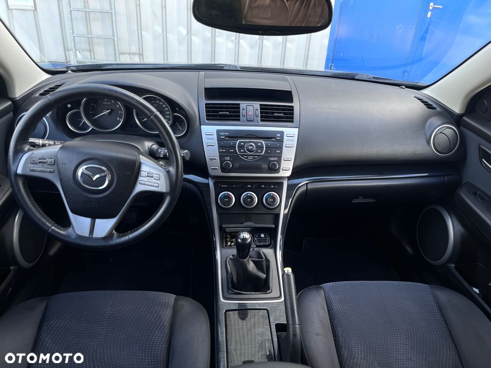 Mazda 6 - 8