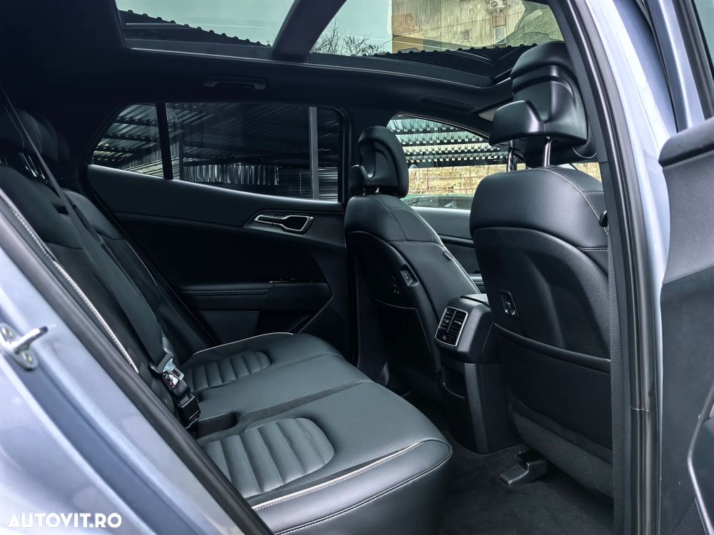 Kia Sportage 1.6 T-GDI PHEV 6AT 4x4 GT Line - 15