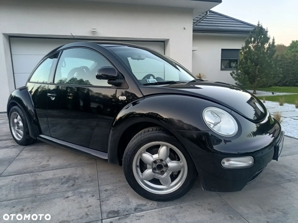 Volkswagen New Beetle - 17