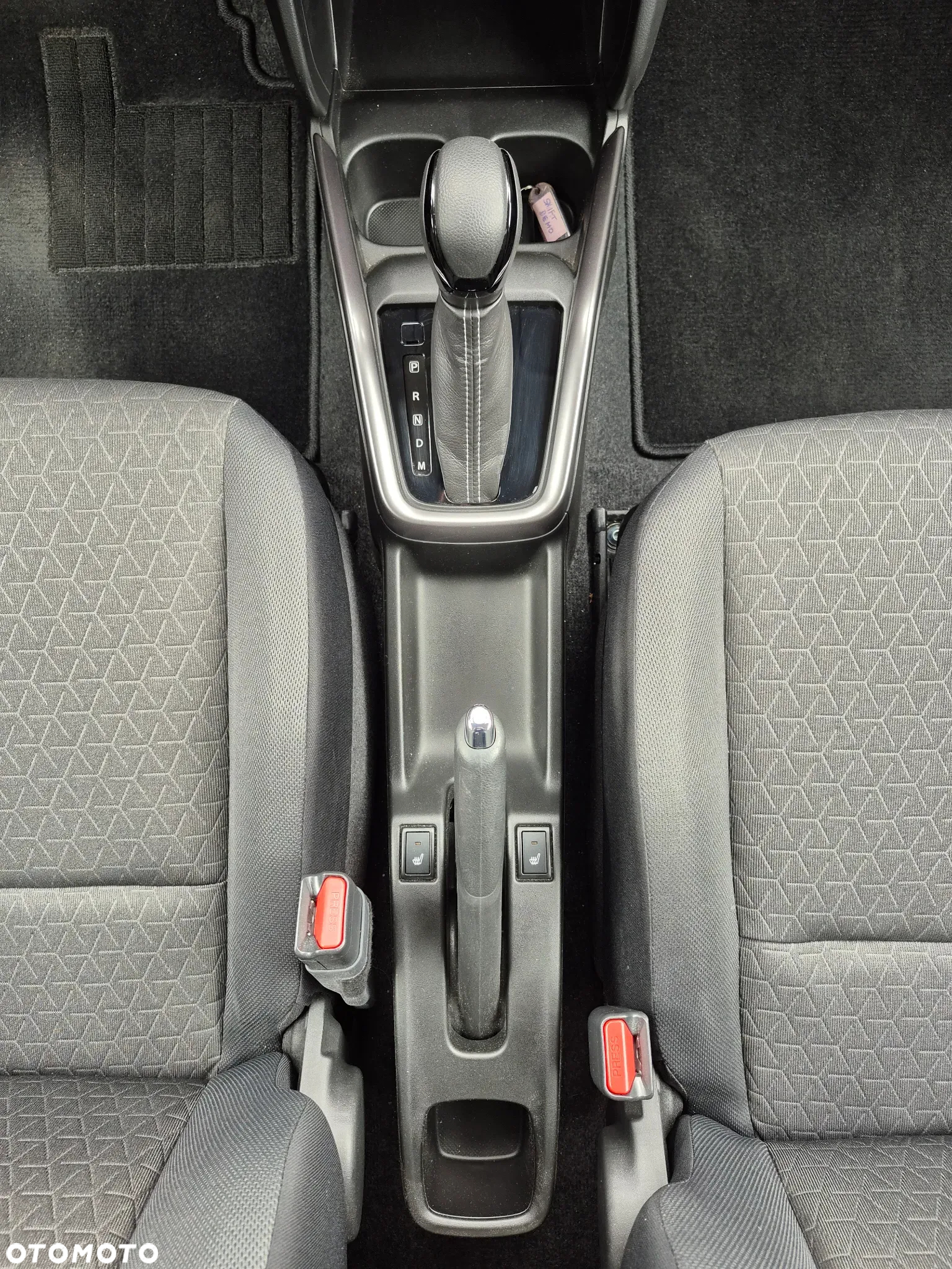 Suzuki Swift 1.2 Dualjet SHVS Elegance CVT - 11