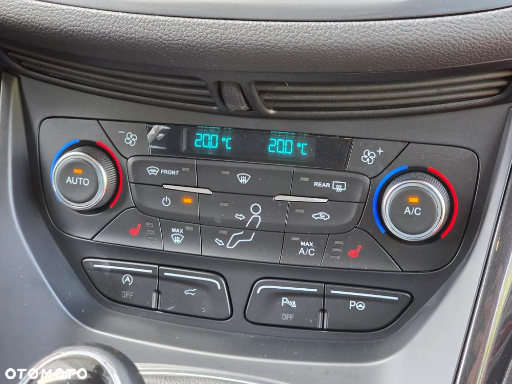 Ford Kuga 1.5 EcoBoost FWD Titanium ASS MMT6 - 24