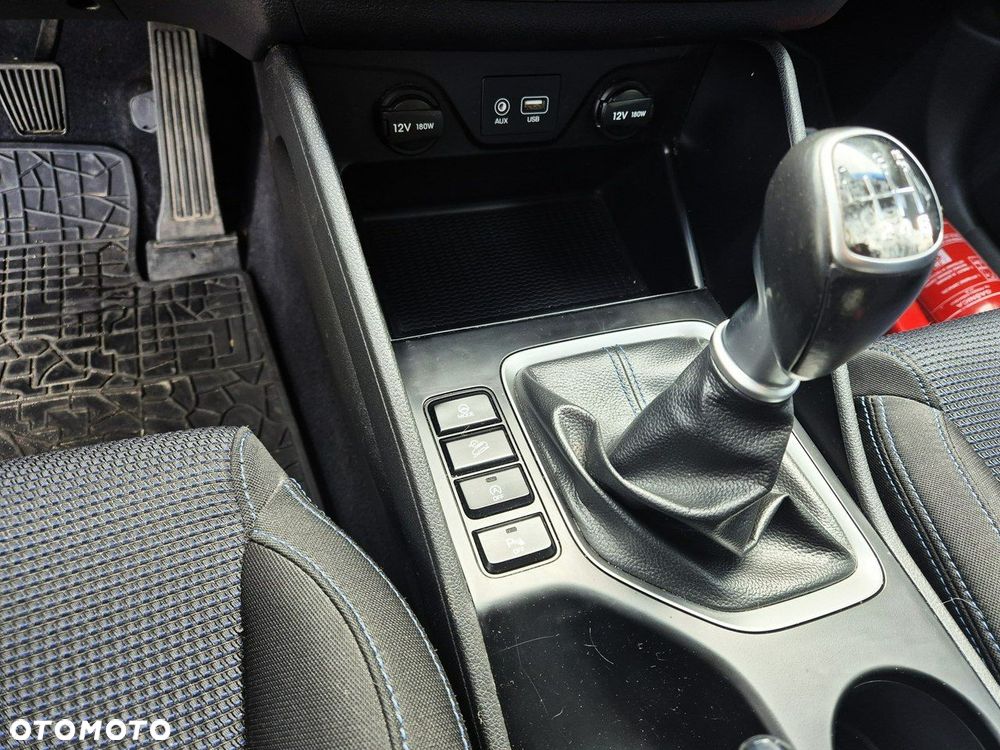 Hyundai Tucson 1.6 GDi Comfort 2WD - 27