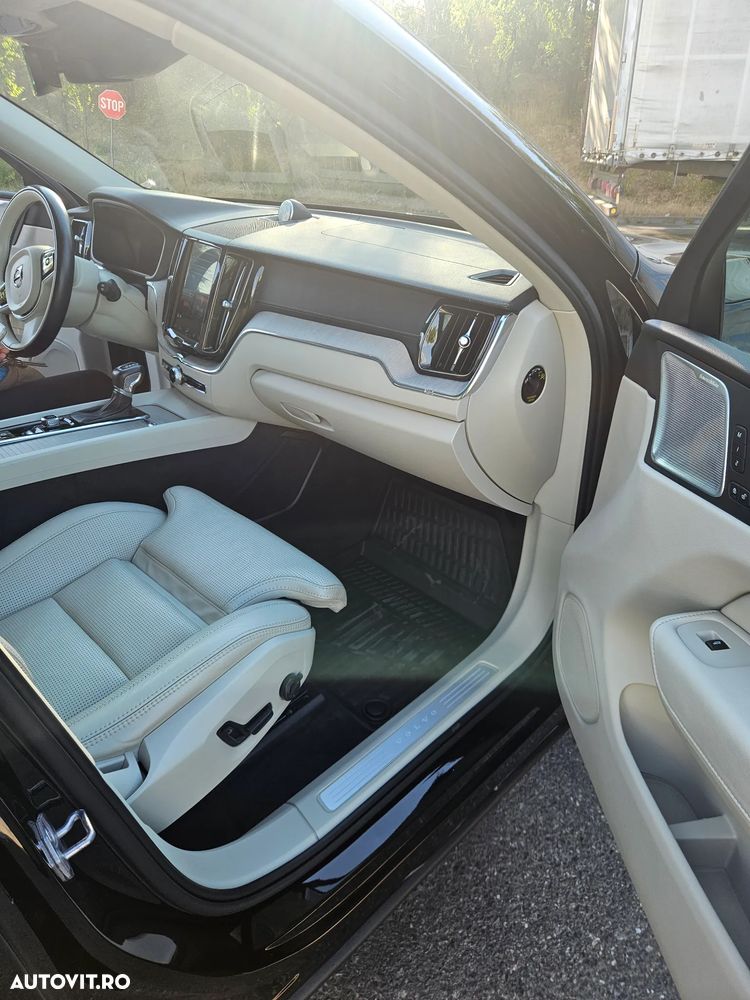 Volvo XC 60 D5 AWD Inscription - 8