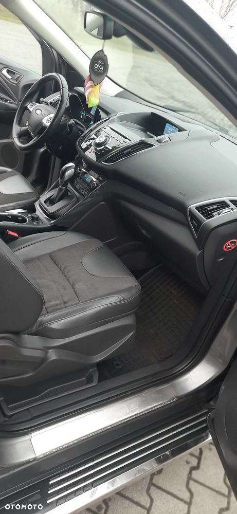 Ford Kuga 2.0 TDCi 4WD Titanium - 13