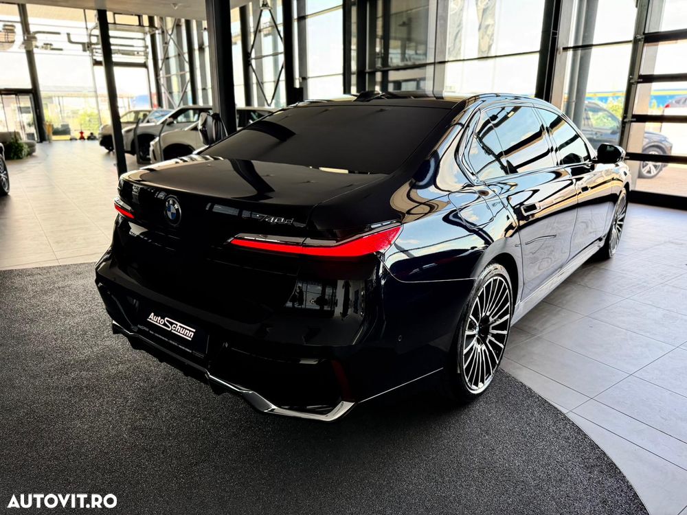 BMW Seria 7 740d xDrive MHEV - 6