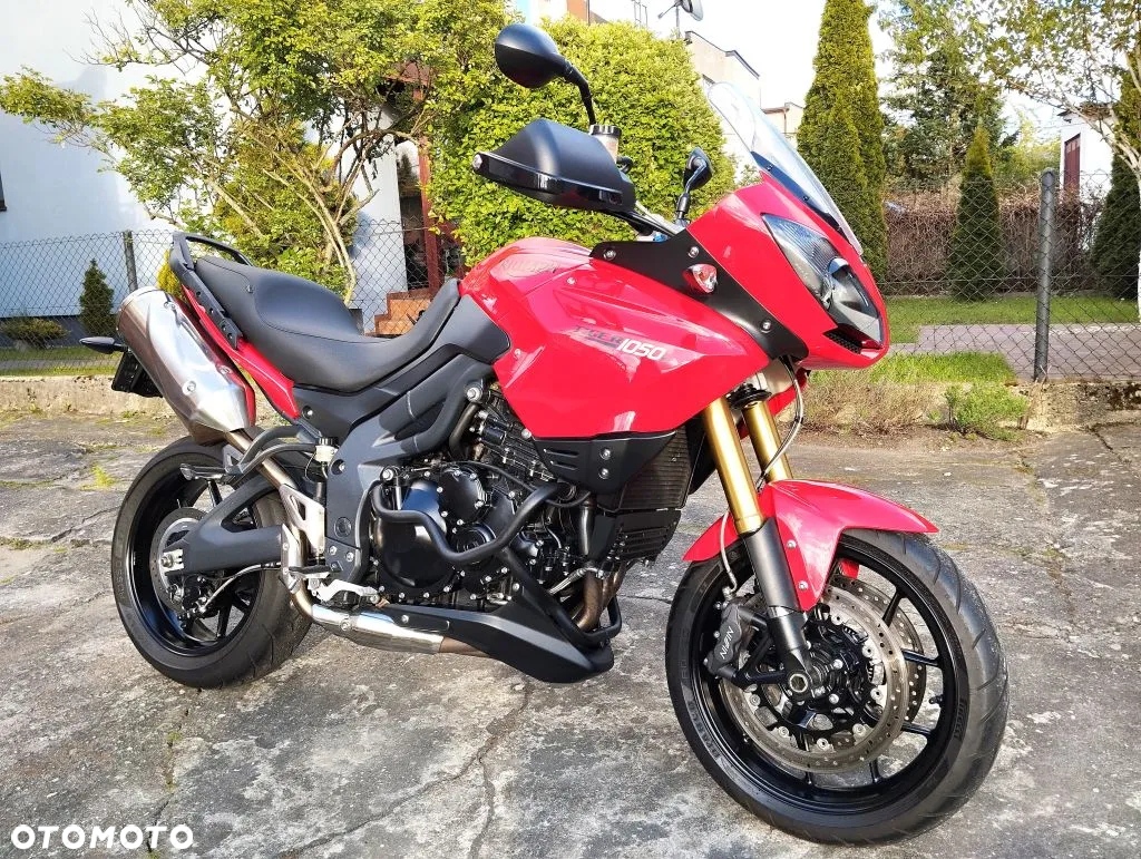 Triumph Tiger - 10