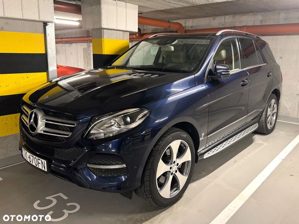 Mercedes-Benz GLE - 1