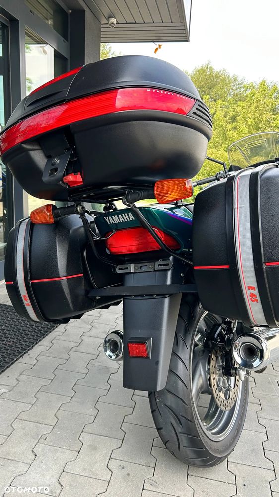 Yamaha XJ - 16