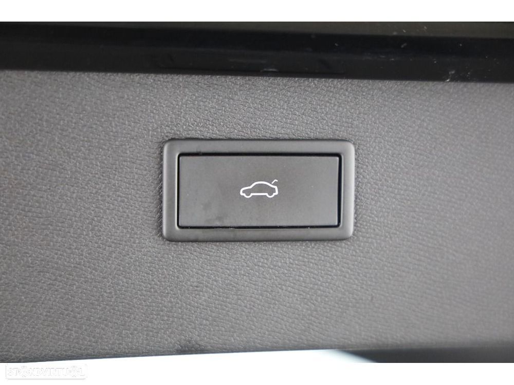 Cupra Formentor 1.4 e-Hybrid DSG VZ - 30