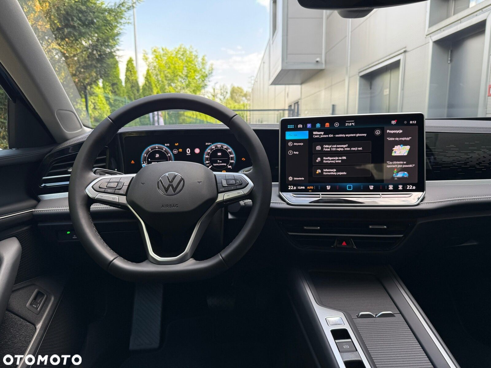 Volkswagen Passat - 12