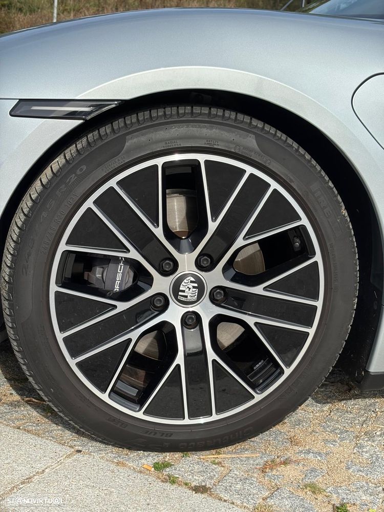Porsche Taycan Standard - 21